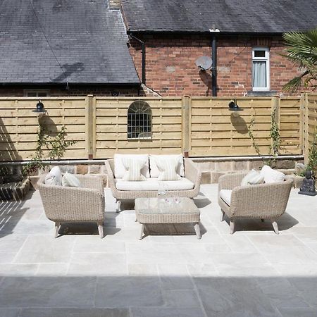 Townhouse By Harrogate Serviced Apartments ภายนอก รูปภาพ