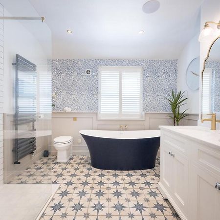 Townhouse By Harrogate Serviced Apartments ภายนอก รูปภาพ