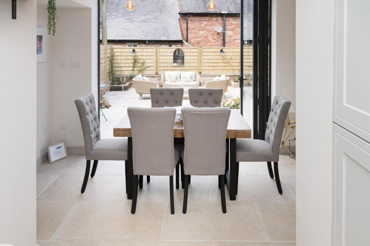 Townhouse By Harrogate Serviced Apartments ภายนอก รูปภาพ