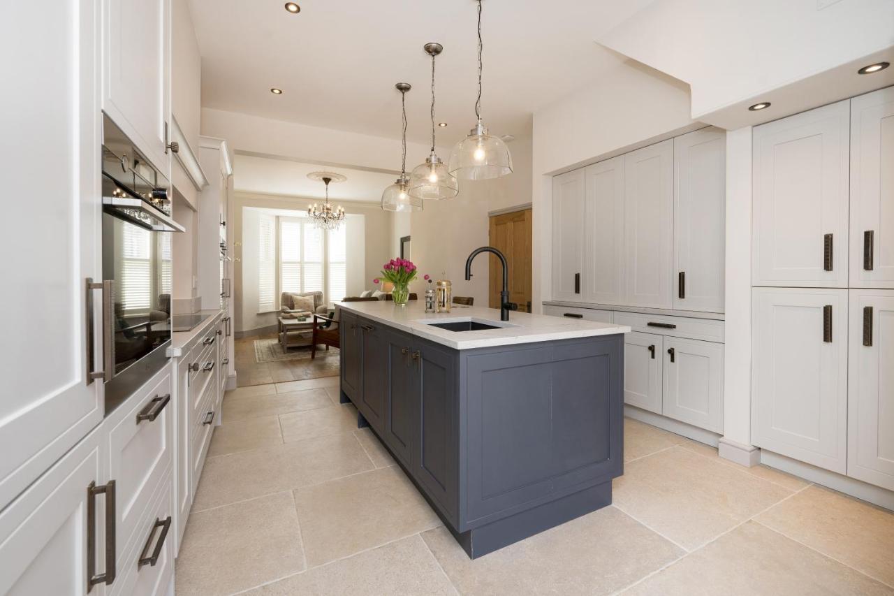 Townhouse By Harrogate Serviced Apartments ภายนอก รูปภาพ