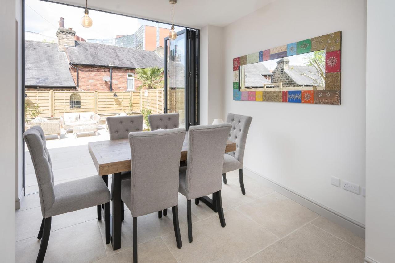 Townhouse By Harrogate Serviced Apartments ภายนอก รูปภาพ