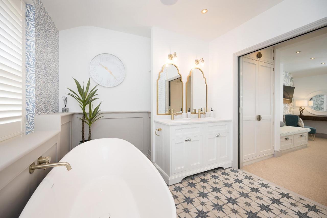 Townhouse By Harrogate Serviced Apartments ภายนอก รูปภาพ