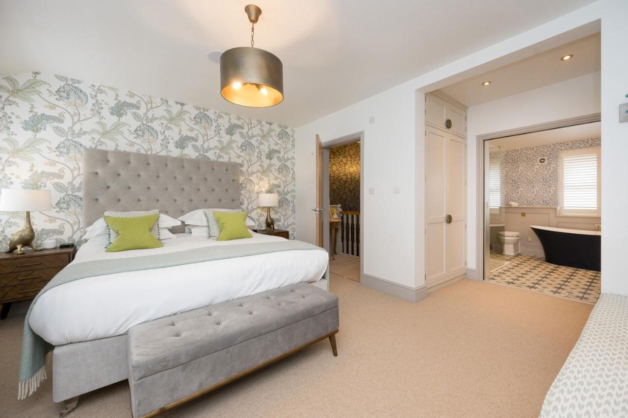 Townhouse By Harrogate Serviced Apartments ภายนอก รูปภาพ