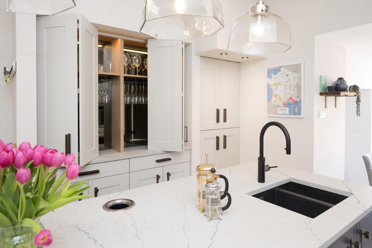 Townhouse By Harrogate Serviced Apartments ภายนอก รูปภาพ