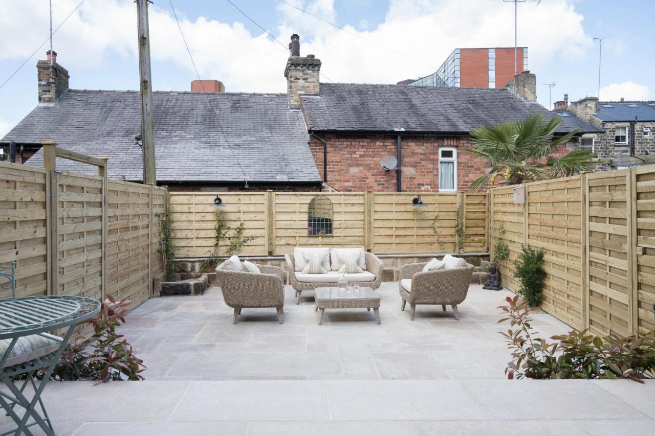 Townhouse By Harrogate Serviced Apartments ภายนอก รูปภาพ