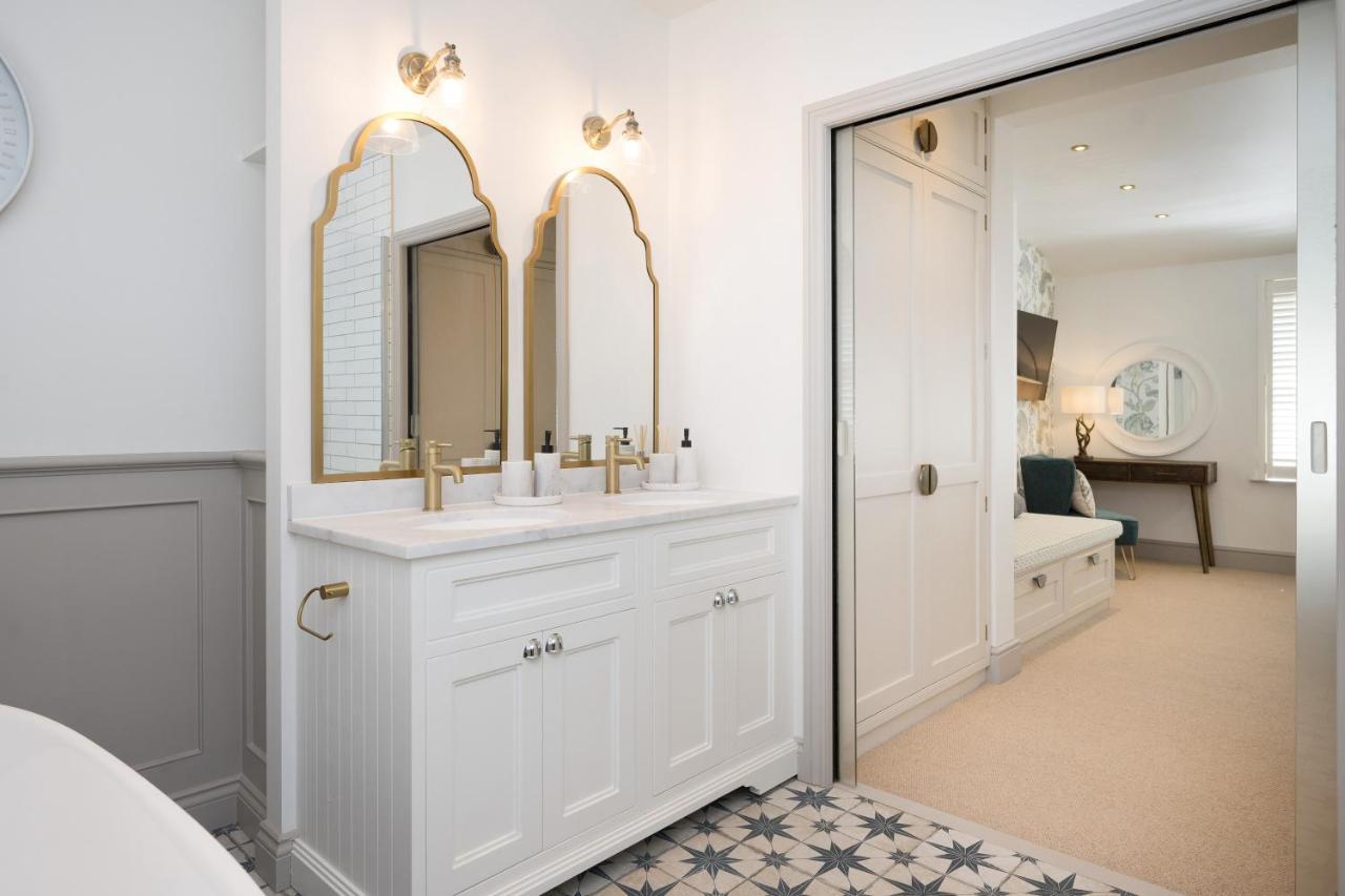Townhouse By Harrogate Serviced Apartments ภายนอก รูปภาพ