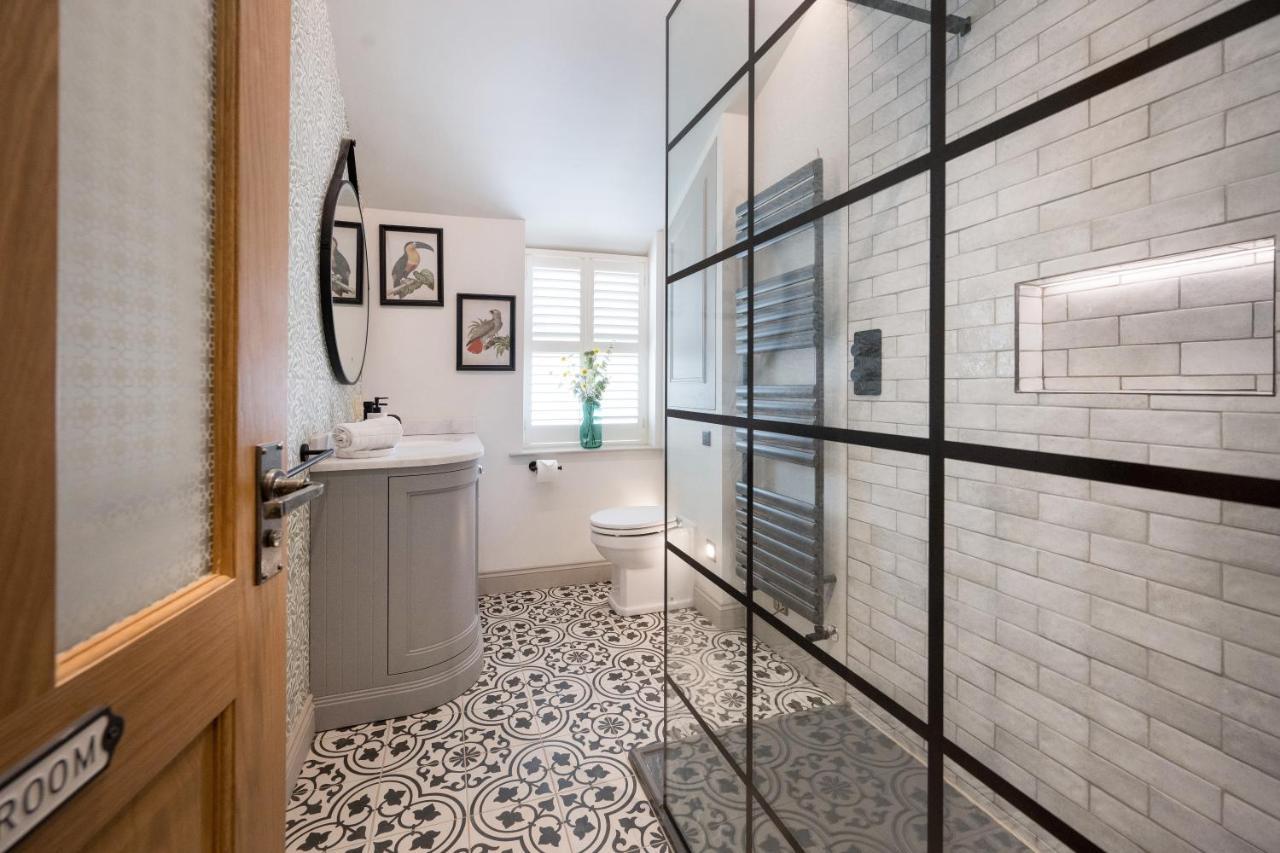 Townhouse By Harrogate Serviced Apartments ภายนอก รูปภาพ