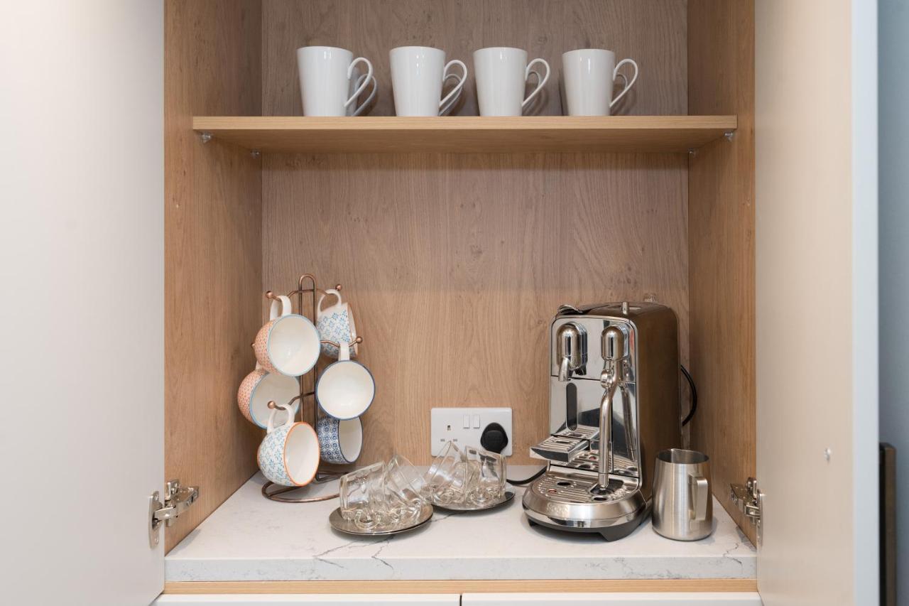 Townhouse By Harrogate Serviced Apartments ภายนอก รูปภาพ